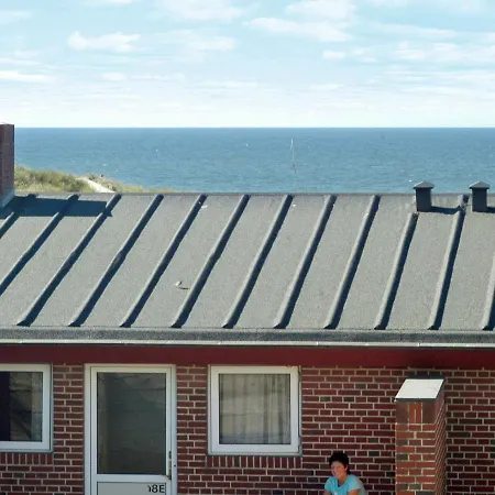 6 Person In Henne-by Traum * Henne Strand