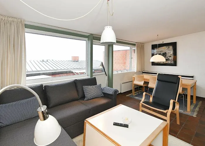 6 Person In Henne-by Traum * Henne Strand